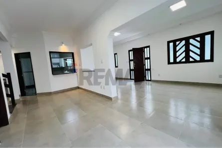 Imóvel Comercial com 4 Quartos para alugar, 180m² no Stella Maris, Salvador