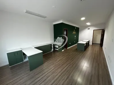 Sala Comercial à venda, 40m² no Olímpico, São Caetano do Sul