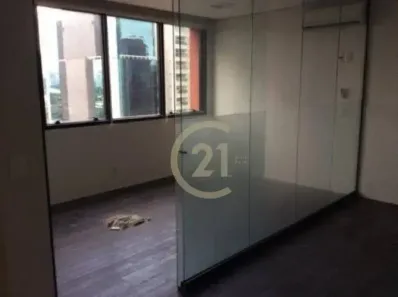 Sala Comercial à venda, 28m² no Vila Olímpia, São Paulo