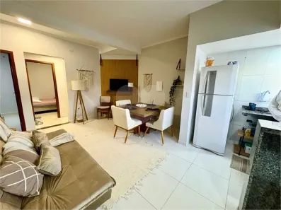 Sobrado com 2 Quartos à venda, 75m² no Centro, Peruíbe
