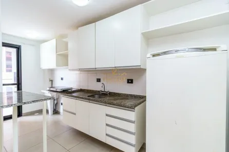 Apartamento com 2 Quartos para alugar, 42m² no Rebouças, Curitiba