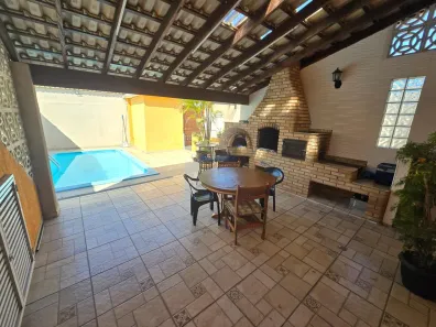 Casa com 3 Quartos à venda, 180m² no Tupi, Praia Grande