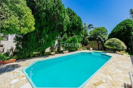Casa com 4 Quartos à venda, 210m² no Niterói, Canoas