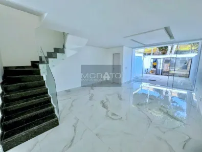 Casa com 3 Quartos à venda, 150m² no Santa Mônica, Belo Horizonte