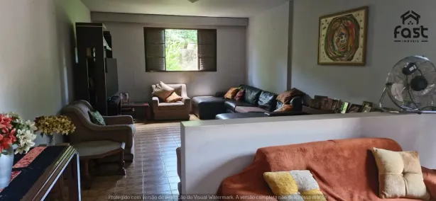 Sobrado com 7 Quartos à venda, 239m² no Setor Leste Universitário, Goiânia