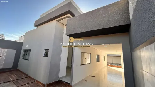 Casa com 3 Quartos à venda, 130m² no Jardins do Lago, Caldas Novas