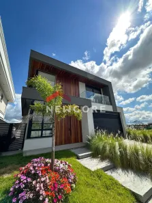 Casa de Condomínio com 3 Quartos à venda, 316m² no Pedra Branca, Palhoça