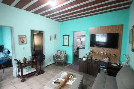 Casa com 2 Quartos à venda, 365m² no Glória, Belo Horizonte