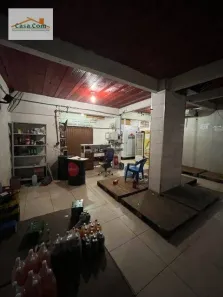 Ponto Comercial à venda, 400m² no Feu Rosa, Serra