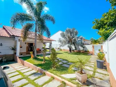 Casa com 4 Quartos à venda, 340m² no Camboinhas, Niterói