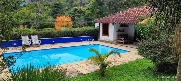 Casa com 4 Quartos à venda, 168m² no Araras, Petrópolis
