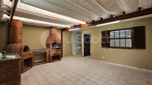 Sobrado com 3 Quartos à venda, 180m² no Jardim dos Lagos, São Paulo