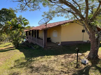 Fazenda/Sítio com 5 Quartos à venda, 75000m² no Planaltina, Brasília