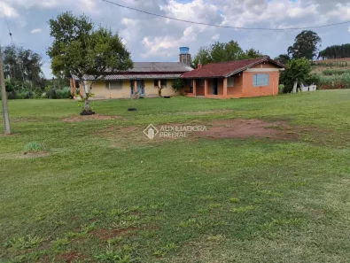 Fazenda/Sítio à venda, 200m² no , Triunfo