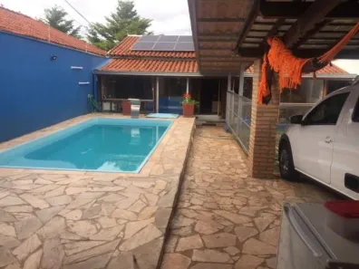 Casa com 3 Quartos à venda, 180m² no Lídice, Uberlândia