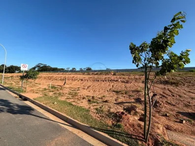 Lote/Terreno à venda, 250m² no Distrito Industrial, Jundiaí