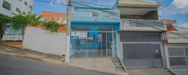 Sobrado com 3 Quartos à venda, 218m² no Jardim Roberto, Osasco