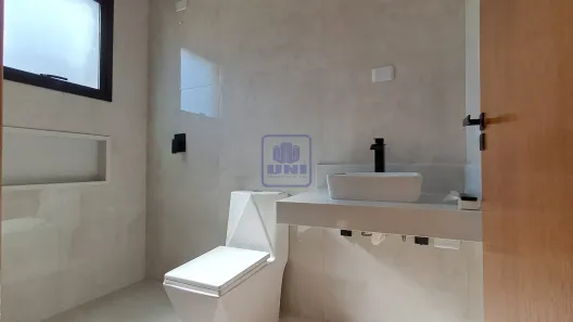 Sobrado com 3 Quartos à venda, 191m² no Jardim Jacinto, Jacareí