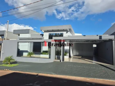 Casa com 5 Quartos à venda, 180m² no Recanto Tropical, Cascavel