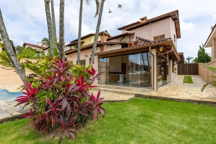 Casa com 4 Quartos à venda, 260m² no Granville, Juiz de Fora