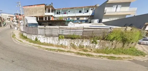 Lote/Terreno à venda, 390m² no Parque Roseira, Carapicuíba