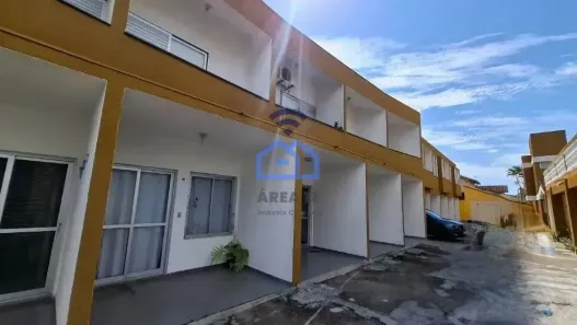 Casa de Condomínio com 2 Quartos à venda, 86m² no Jardim Britânia, Caraguatatuba