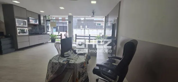 Ponto Comercial para alugar, 80m² no Parque Burle, Cabo Frio