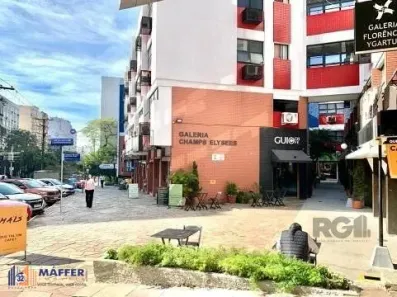 Sala Comercial à venda, 76m² no Moinhos de Vento, Porto Alegre