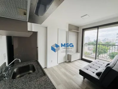 Apartamento com 2 Quartos para alugar, 37m² no Santo Amaro, São Paulo