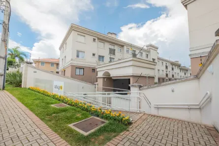 Apartamento com 2 Quartos para alugar, 53m² no São Braz, Curitiba