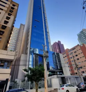 Apartamento com 3 Quartos à venda, 176m² no Zona 01, Maringá