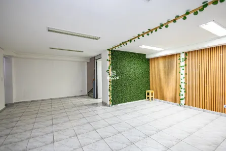 Ponto Comercial para alugar, 109m² no Centro, Curitiba