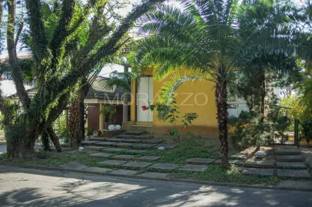 Sobrado com 4 Quartos à venda, 320m² no Jardim Califórnia, Jacareí