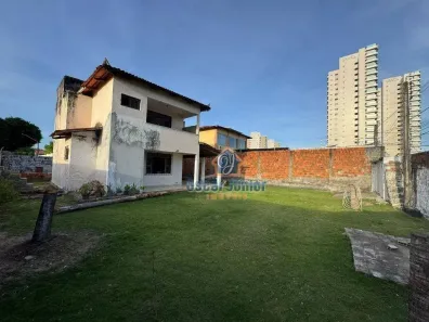 Casa com 3 Quartos para venda ou aluguel, 420m² no Engenheiro Luciano Cavalcante, Fortaleza
