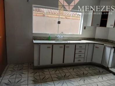 Sobrado com 3 Quartos à venda, 250m² no Residencial Baldassari, Franca
