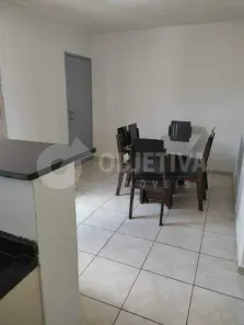 Apartamento com 2 Quartos à venda, 45m² no Chácaras Tubalina e Quartel, Uberlândia