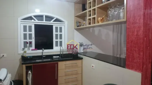 Sobrado com 3 Quartos à venda, 210m² no Jardim Camila, Mogi das Cruzes