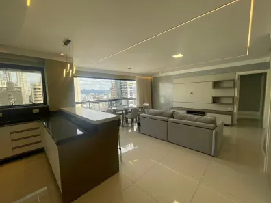Apartamento com 3 Quartos para alugar, 127m² no Centro, Balneário Camboriú