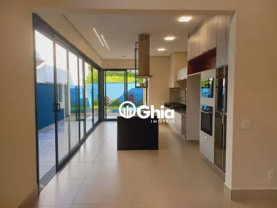 Casa de Condomínio com 3 Quartos à venda, 200m² no Swiss Park, Campinas