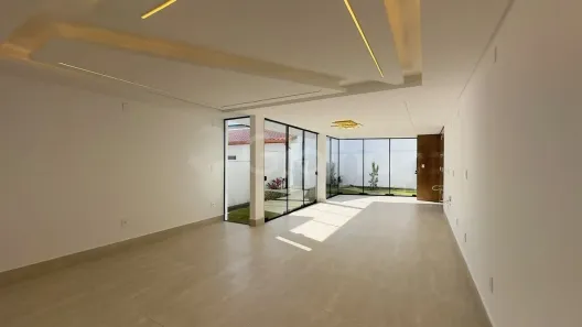 Casa com 3 Quartos à venda, 186m² no Ipiranga, São José