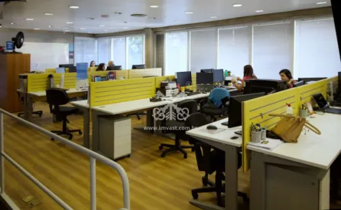 Prédio Comercial para alugar, 340m² no Cidade Monções, São Paulo