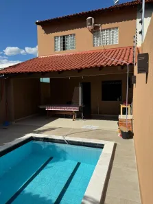 Sobrado com 3 Quartos à venda, 180m² no Centro-Sul, Várzea Grande