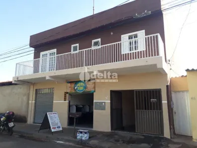 Casa com 6 Quartos à venda, 277m² no Jardim Brasília, Uberlândia