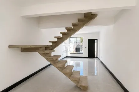 Casa com 2 Quartos à venda, 80m² no São Pedro, Juiz de Fora