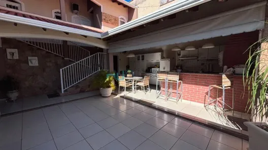 Casa com 5 Quartos à venda, 340m² no Andrade, Londrina