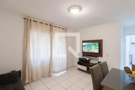 Apartamento com 2 Quartos à venda, 50m² no Vila Carmosina, São Paulo