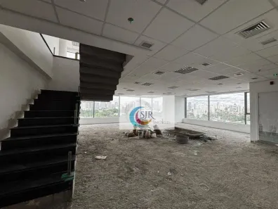 Sala Comercial para alugar, 666m² no Indianópolis, São Paulo