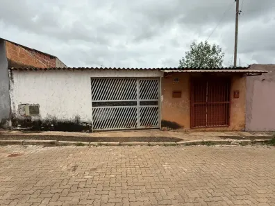 Casa com 3 Quartos à venda, 180m² no Setor Habitacional Sol Nascente, Brasília