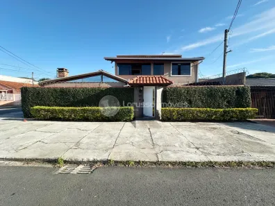 Sobrado com 3 Quartos à venda, 260m² no Capão da Imbuia, Curitiba
