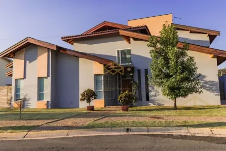 Sobrado com 5 Quartos à venda, 420m² no Swiss Park, Campinas
